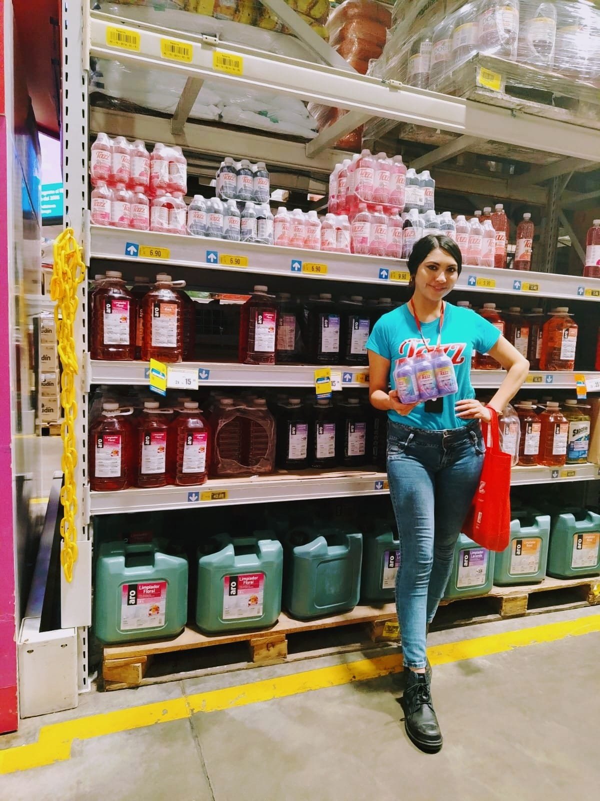 Campaña Tazz Limpieza